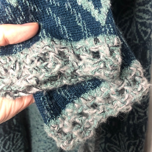 Free People Kai Pom Pom Hooded Cardigan Size XS - Picture 6 of 10